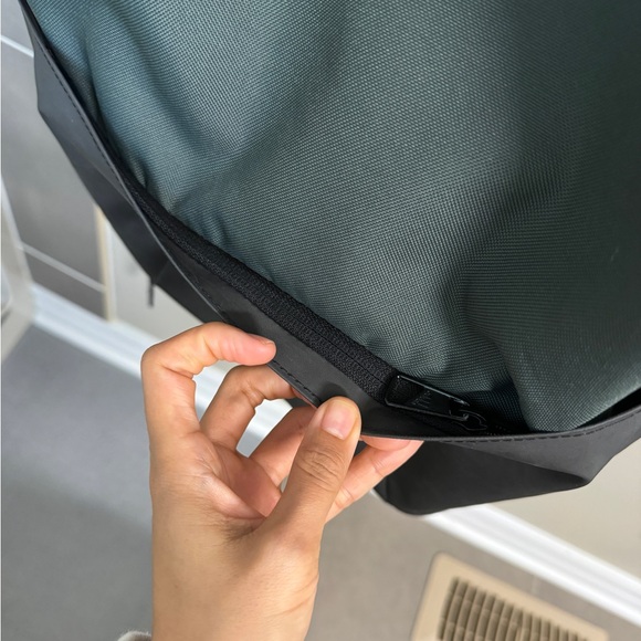 Adidas backpack - Picture 4 of 5